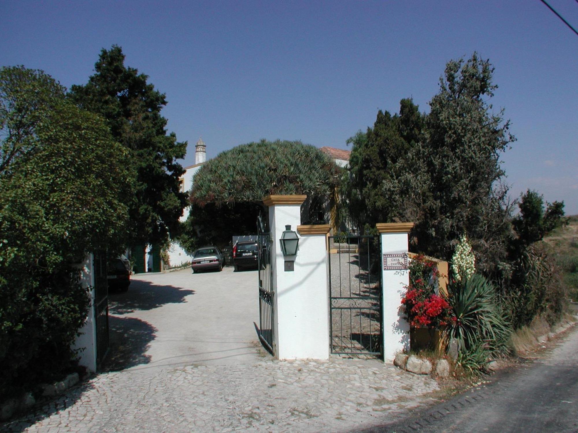 Casa Do Castelo - Turismo De Habitacao Bed & Breakfast Atouguia Da Baleia Exterior foto